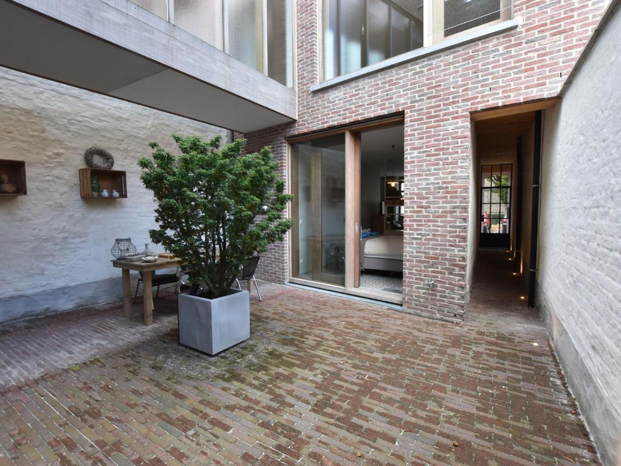 Studio In Ieper With Terrace Ypres Exterior foto