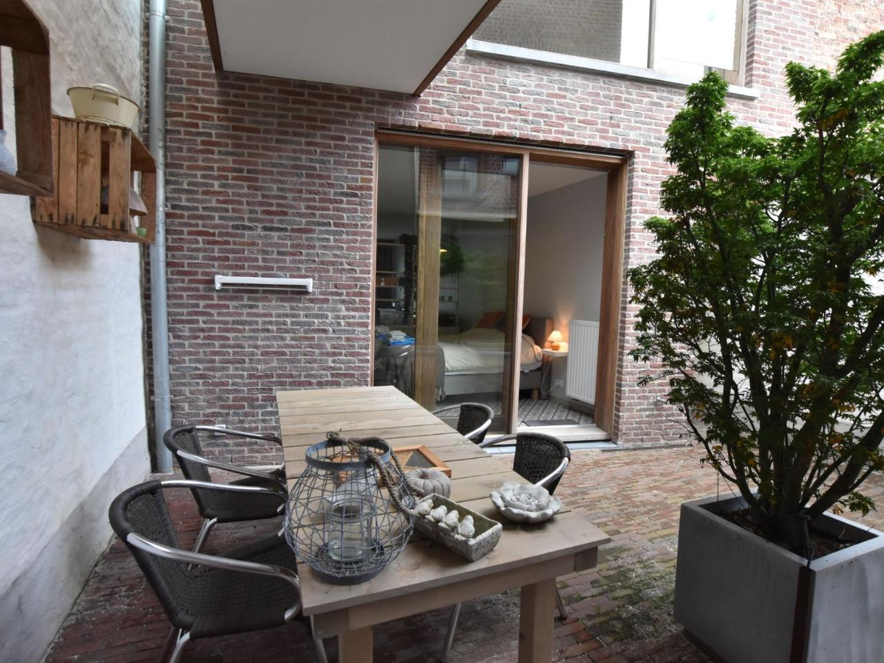 Studio In Ieper With Terrace Ypres Exterior foto